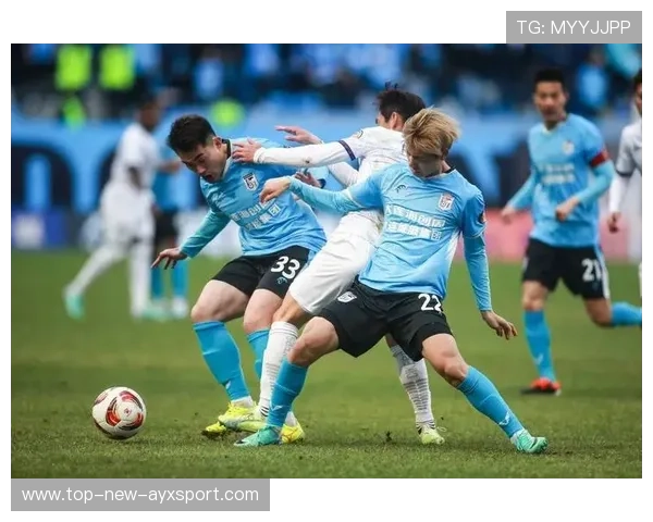 大连英博王禹边路连续突破