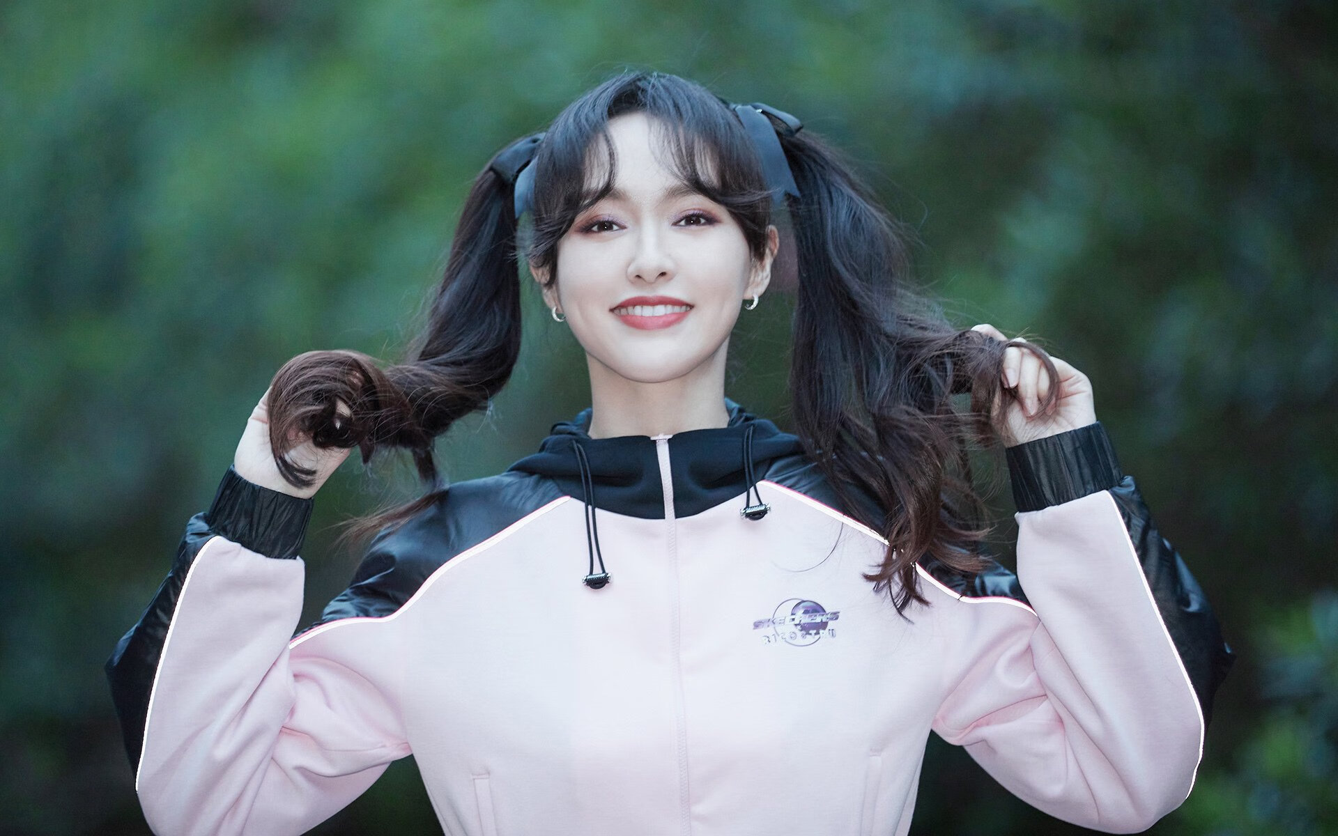 爱游戏app推荐-德甲“胜负关键战”：拜仁对多特，决战冠军归属